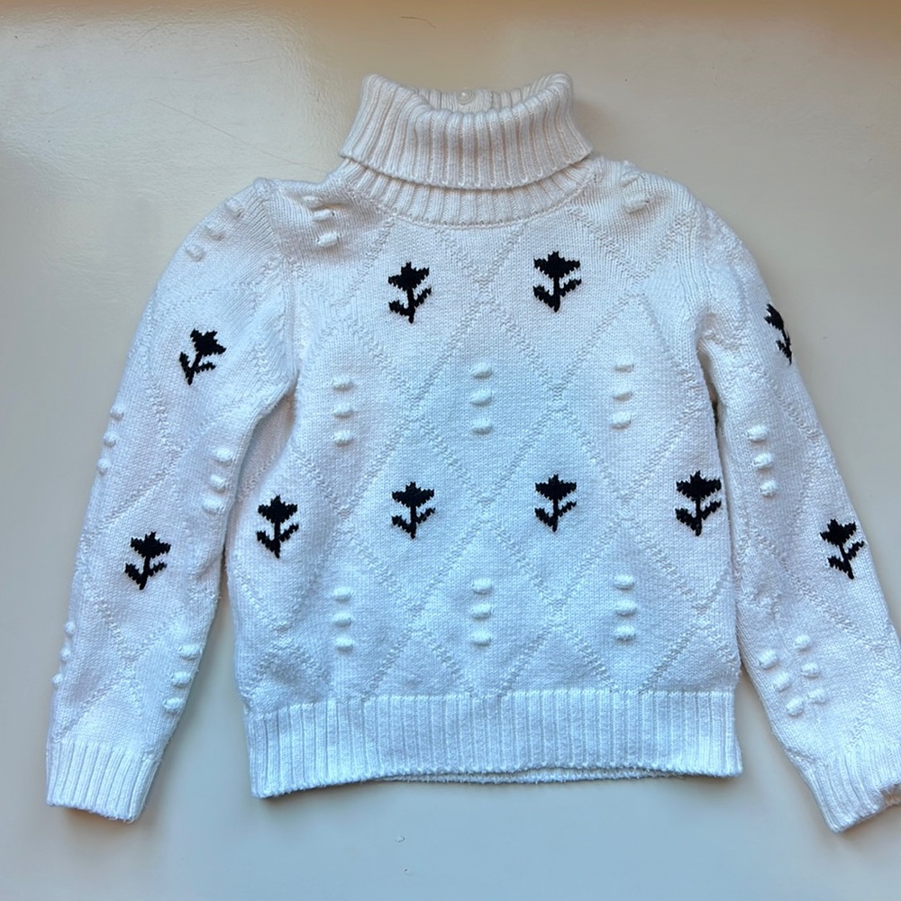 Like New Janie and Jack turtle neck sweater. Sz 7